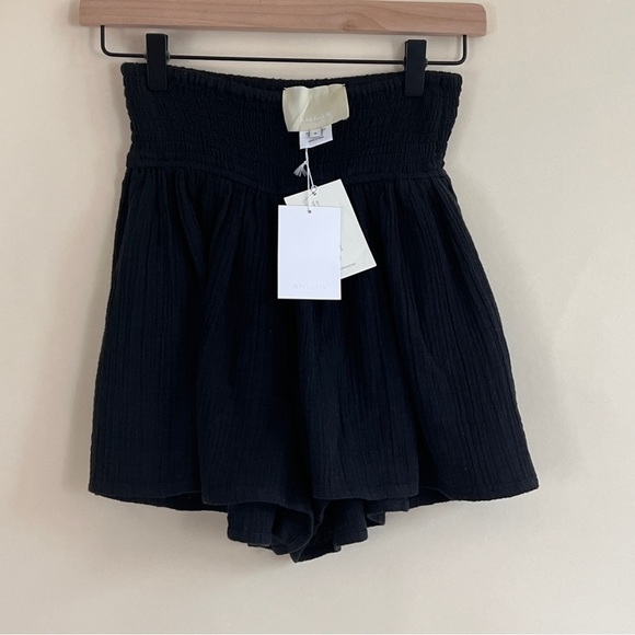 Anaak Samode Smocked Shorts Black - Picture 3 of 7